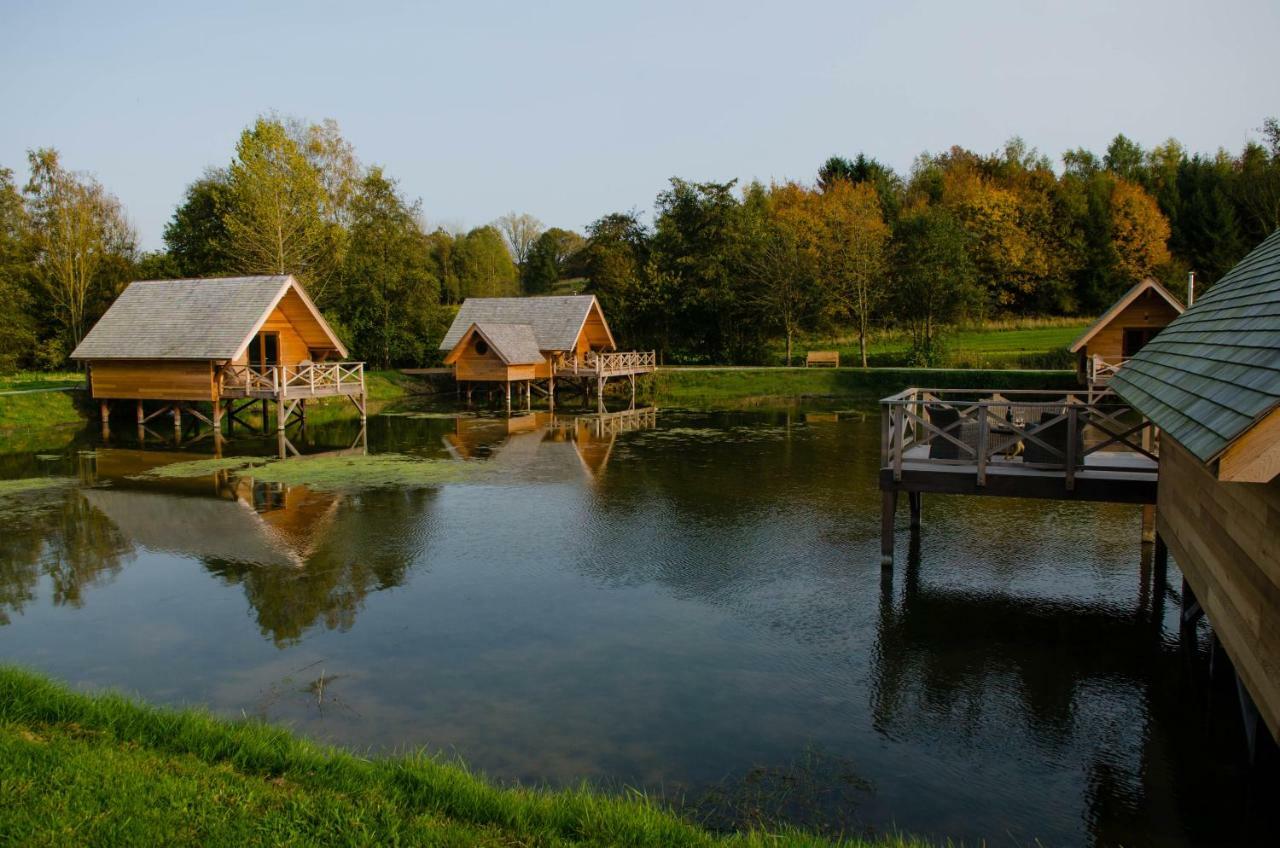 Aqualodge Hotel Insolite Ermeton-sur-Biert Exteriör bild